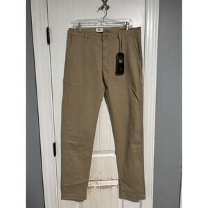 NWT Levi's Chino Khaki beige tan Standard Taper Pants size 34 x 36 mens